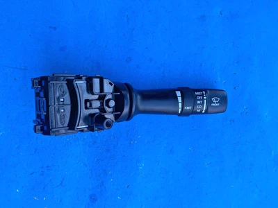 INTERRUPTOR DE CONTROL LIMPIAPARABRISAS COLUMNA KIA RIO ORIGINAL 2014-2017 OEM 202008288 Foto 1 de 4