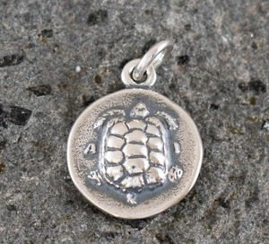 Colgante de plata tortuga Egina - Chelone la primera moneda griega antigua - tortuga - Imagen 1 de 4