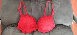 Gorgeous Red Lacy Sexy Push-Up Bra - New! Size 32A - Picture 1 of 5