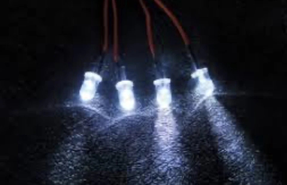 4 LED Light set For RPM's Front Canister Light Bar #80982 #80983  4W 3mm - Image 1 of 1