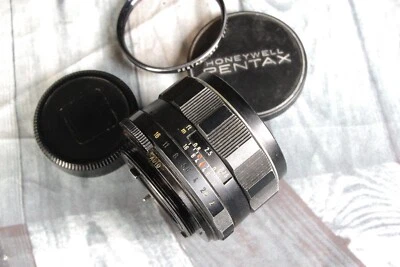 Asahi Pentax Super Takumar 55mm f/2 prime lens m42 Pentax screw mount - Image 1 of 4