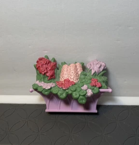 Fisher-Price Loving Family Dollhouse Replacement Window Box Planter & Flowers - Picture 1 of 3