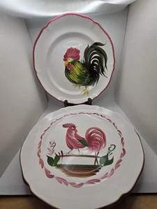 18th Century Pink Roosters 2 Plates French Niderviller Hand Painted COCKEREL 9" - Imagen 1 de 9