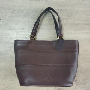 COACH Bolso de Hombro Cuero Marrón Cierre de Cremallera Logo Dije De Colección De Japón - Imagen 1 de 24