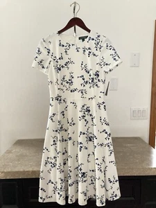 Lauren Ralph Lauren Dress White and Blue Floral Short Sleeve Size 2 NEW - Picture 1 of 9