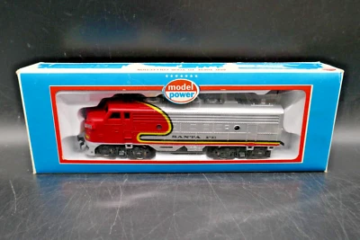 HO Model Power F9 Santa Fe Diesel 6607 - Motor Works, Needs Repair *Read Desc - Image 1 of 4