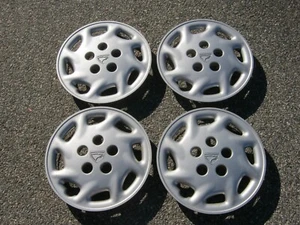 Genuine 1995 1996 Eagle Talon 14 inch hubcaps wheel covers MR727524 - Picture 1 of 24