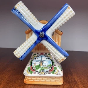 Vintage Delft Blue Holland Windmill Porcelain BEAUTIFUL! Ships fast!! - Picture 1 of 9