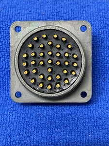 BENDIX ~ PT02A22-36S ~ 36 CONTACTO(S), ALEACIÓN DE ALUMINIO, HEMBRA, SERIE MIL CONN - Imagen 1 de 3
