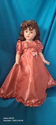 DE COLECCIÓN EFFANBEE 22" PEQUEÑA DAMA-HILO PELO, REDISEÑADO Foto 1 de 4