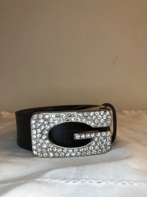 Cinturón de cuero para mujer GUESS negro logotipo G con hebilla de estrás talla pequeña Foto 1 de 4