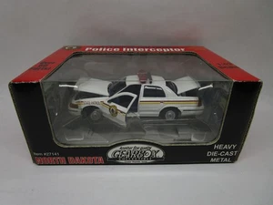 Gearbox 2001 Ford Crown Victoria Diecast 1:43 North Dakota State Patrol - Picture 1 of 5