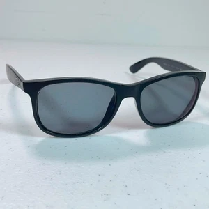 Gafas de sol Ray-Ban Andy RB4202-6069/71 negro mate marcos cuadrados solo 55-17 - Imagen 1 de 7