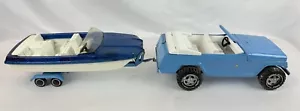 Tonka Jeep Jeepster w/ Plastic Boat & Trailer Blue Vintage Pressed Steel - Picture 1 of 24