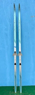 Esquís de nieve PELTONEN Cross Country 200 cm listos para usar Foto 1 de 3