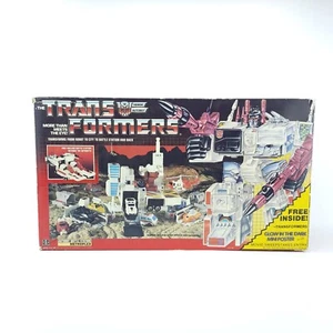 Transformers G1 Metroplex Complete With Box Poster Version Nice Plastic Wheels - Picture 1 of 15
