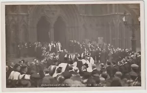 190? YORK RP PPC ENTHRONEMENT OF THE ARCHBISHOP - LOCALLY PUBLISHED HANSTOCK? - Foto 1 di 1