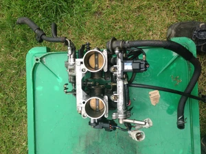 yamaha tdm900 throttle bodies tdm 900 throttle injectors 2005 - Picture 1 of 2