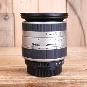 Sigma 28-200mm f/3.8-5.6 Aspherical Lens UC for Pentax - Spares or Repair - Picture 1 of 5