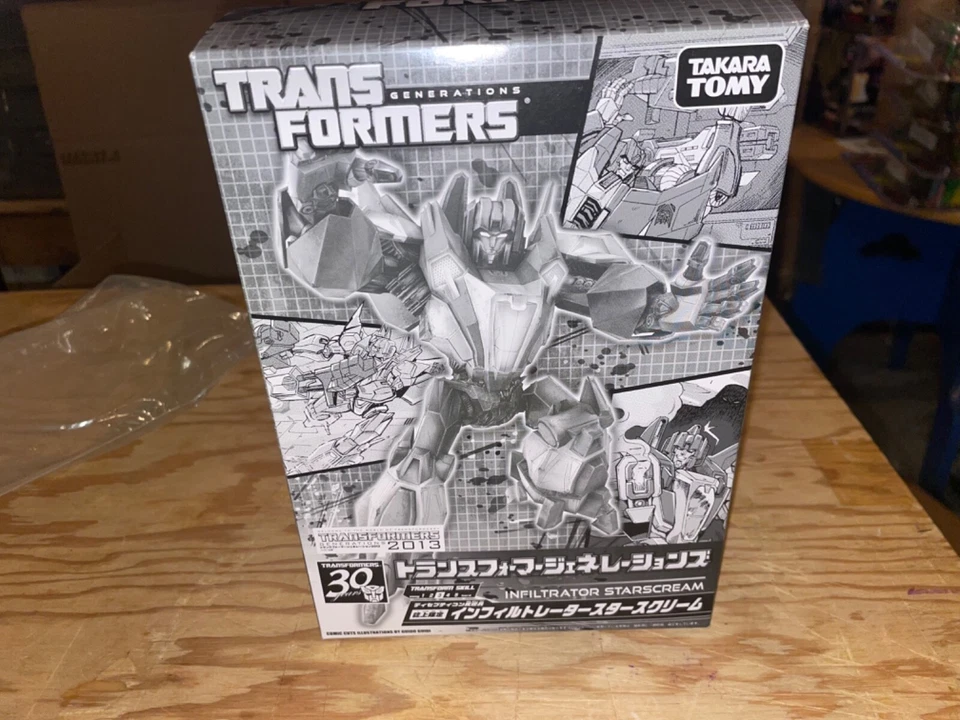 Transformers Takara Tomy Generations Infiltator StarScream New - Image 1 of 4