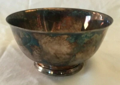 Mundial vintage. Cuenco plateado A. Rogers Paul Revere reproducción 4" diámetro  Foto 1 de 4