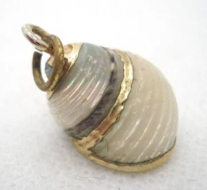 RARE 1950's Genuine Seashell & 24K Gold Accent & Bail Charm / Pendant - Picture 1 of 10