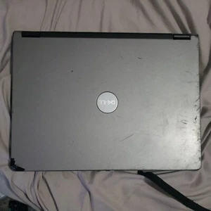Dell Inspiron B130 Laptop PP21L Celeron M  NO power cable - Picture 1 of 6