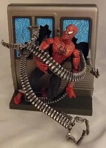 Spiderman 2 Spin & Kick Spiderman Action Figure 2004 Toy Biz W/display - Picture 1 of 9