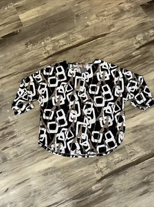 Chico's Giraffe Animal Print 3/4 Sleeve Shirt Size 2 Extremely Nice - Picture 1 of 4