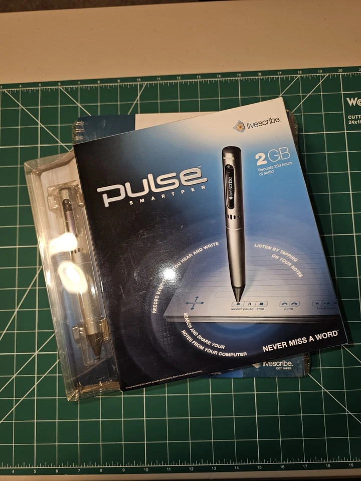 Pulse Smartpen (Livescribe) 2GB - 200 hrs Audio Recorder: APA-00003 - Image 1 of 4