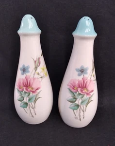Vintage Salt & Pepper Shakers 6" tall Floral with Mushroom Top Made in England - Picture 1 of 8