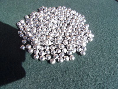 1kg 7.9mm approx round lead balls catapult  slingshot ammo - Image 1 of 2