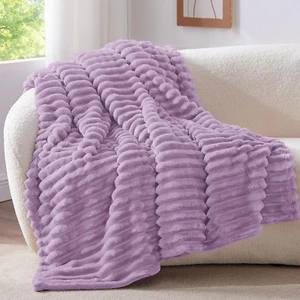 Fleece Throw Blanket for Couch - 300GSM Soft & Warm Fluffy Lilac Blanket, Decora - Picture 1 of 12