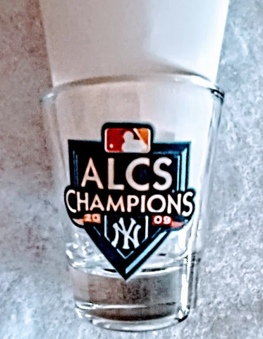 Shot Glass ALCS Champions  WORLD SERIES 2009 NY YANKEES 1 oz Gift Collectable Cover