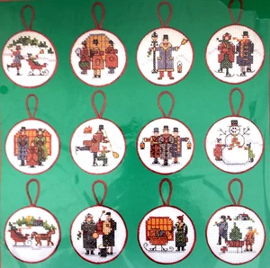 DIMENSIONES ADORNOS PUEBLO YULETIDE Kit Punto de Cruz Contado Navidad RARO - Imagen 1 de 3