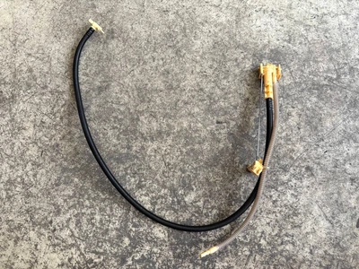 Tubo de combustible tubo de combustible Audi Q7 3.0 V6 7L6919715 tubo de combustible diésel Foto 1 de 4