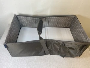 Eddie Bauer tragbare Wickelunterlage braun Reise faltbar Windel Baby Tasche seitlich - Bild 1 von 7