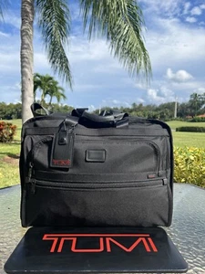 Tumi Alpha Black Nylon Carry On Expandable Luggage Laptop Shoulder Bag 22121DH - Picture 1 of 24