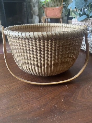 Nantucket Lightship Basket Cover