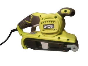 Usado ~ Lijadora de banda y bolsa antipolvo Ryobi BE319 6 amperios con cable ~ Sin correa de lijado - Imagen 1 de 3