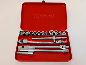 vintage Snap On 1/4" socket set 17 pieces ratchet, sockets,extensions,case - Foto 1 di 4