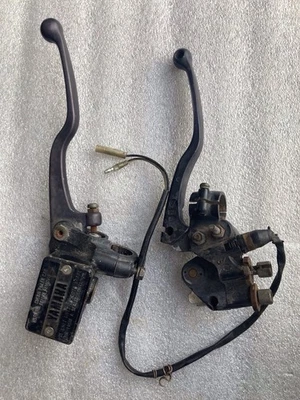 Alavancas esquerda e direita Yamaha Warrior - Imagem 1 de 4