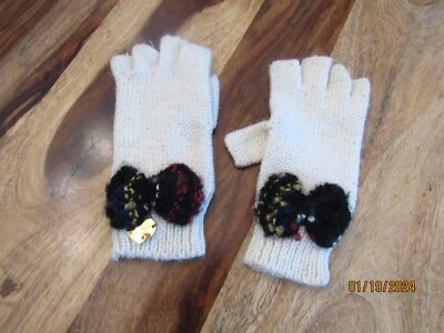 Betsy Johnson sz S fingerless gloves ivory knit with sparkles black  bow charm - Image 1 of 3