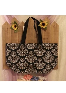 Vera Bradley Large Family Tote Bag New With Tags - Picture 1 of 2