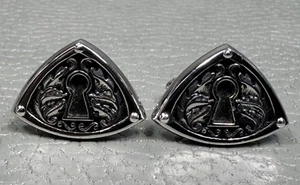 Vintage Keyhole White Gold Plated Cuff Links - Picture 1 of 3