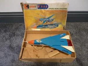 RARE VINTAGE 1970's CLIFFORD TOYS F111 SWING WING FIGHTER BATTERY OPERATED BOXED - Picture 1 of 14