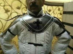 Medieval Pauldrons with Gorget Larp Warrior steel Pair Of Armor Cosplay Costume - Imagen 1 de 3
