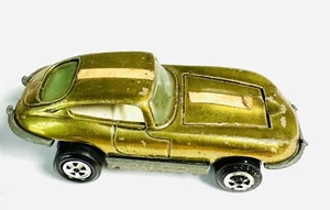 Vintage Topper Johnny Lightning 1969 Custom XKE Yellow Lime Jaguar White Int - Picture 1 of 7