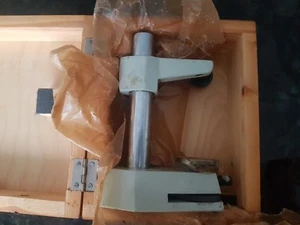 Zifferblattanzeige/Komparator Messen GROSSER Ständer UdSSR NEU Mikrokator Messstativ - Bild 1 von 7