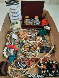 Junk Drawer Lot 3 Lbs Women's Jewelry Collectables Jewelry Box Hair Clips More - Picture 1 of 19